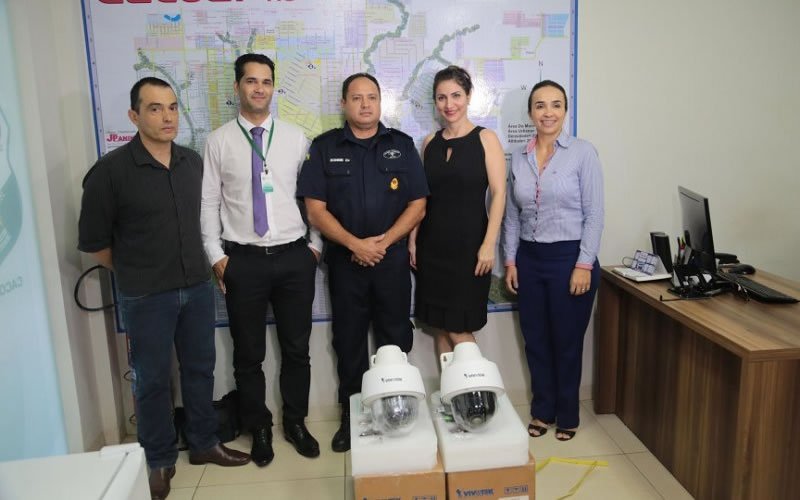 CrediSIS Leste aderiu ao projeto apresentado pela ACIC e doou o equipamento, considerado pelo 4°BPM ‘presente de natal’ para a cidade.