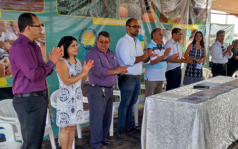 ACIC participa da entrega dos terrenos para Assinvest